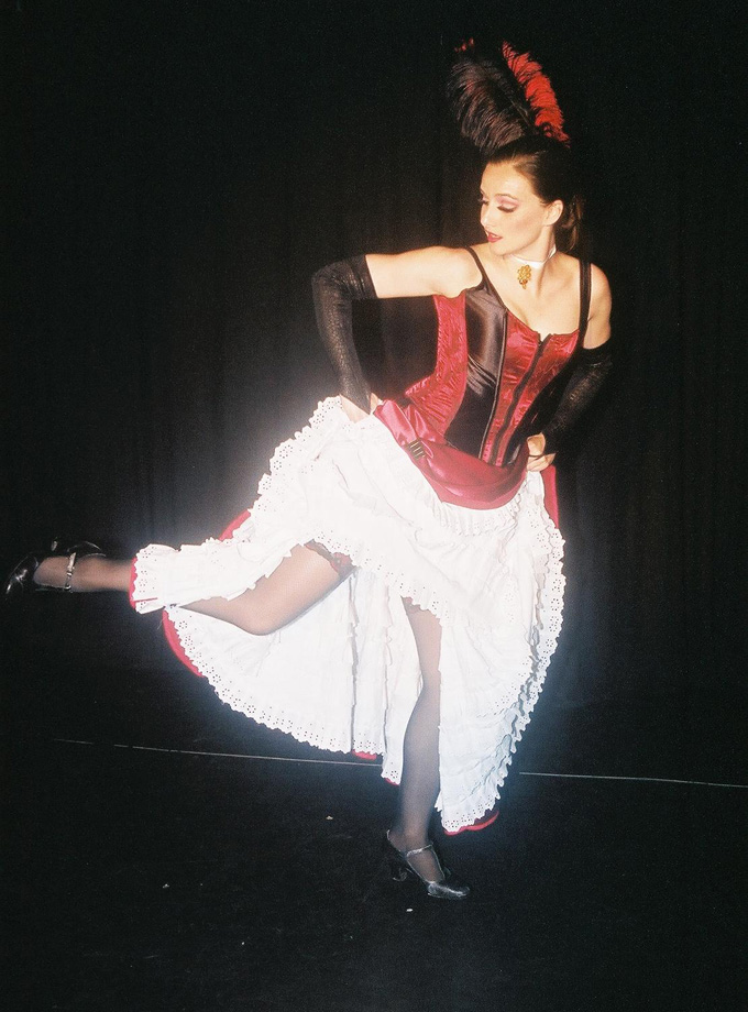 Danseuse French Cancan - Le Manège Lyrique
